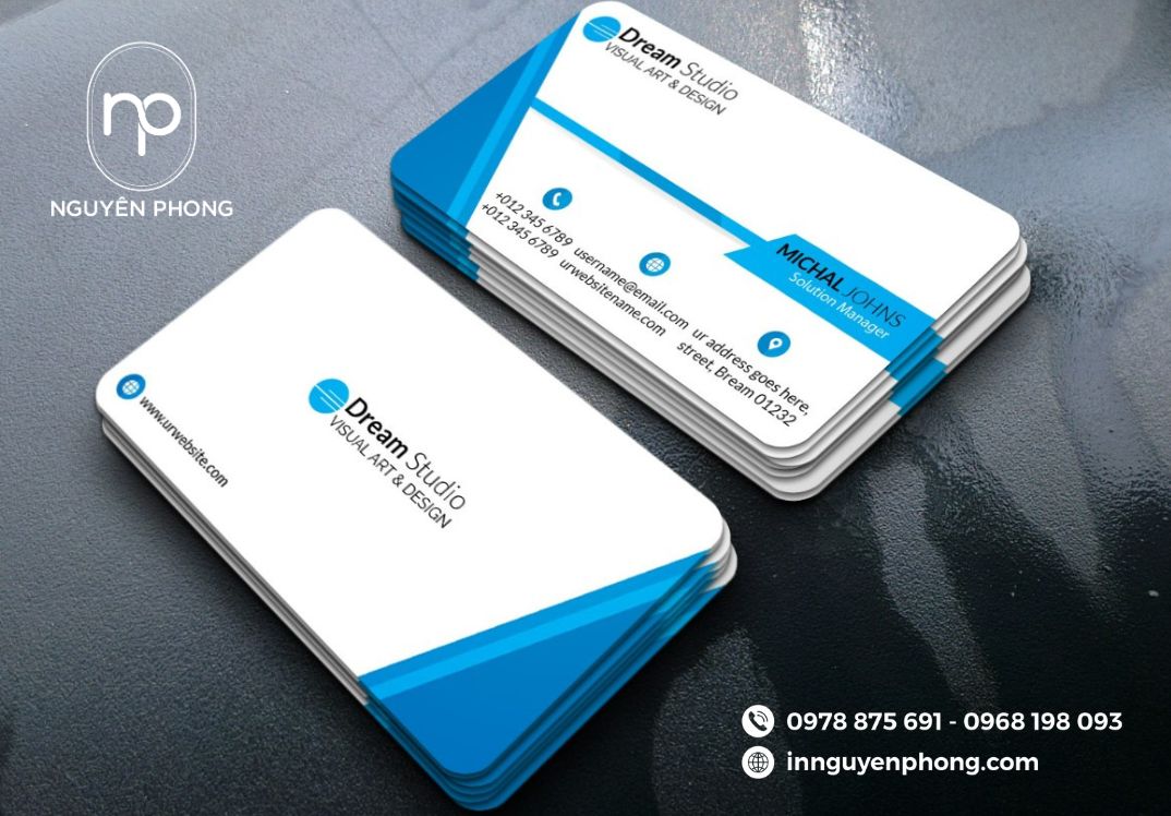 mau-card-bo-goc-tieu-chuan-3